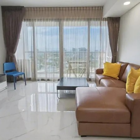 Luxury Large One Bedroom Seaview Serviced At Wongamat, Pattaya