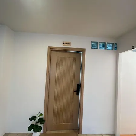 Truely Bed & Breakfast