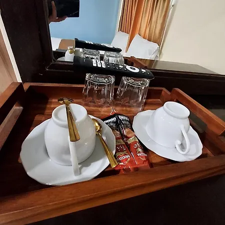Rustic Comfort Zone, Hostel