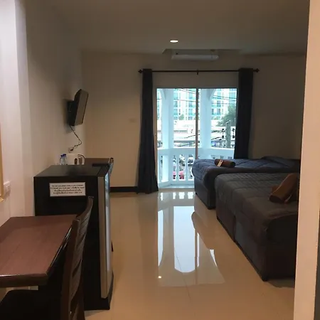 Smart Place Hostel Pattaya