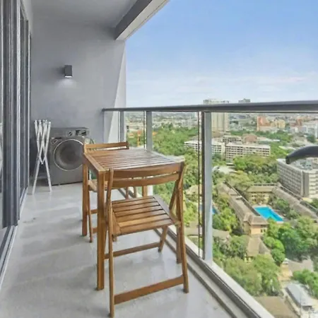 Luxury Large One Bedroom Seaview Serviced At Wongamat, * Pattaya