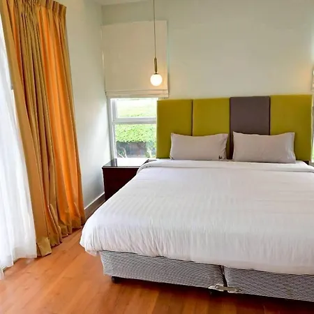 Fiscus 3 Bedrooms With Private Pool. Villa
