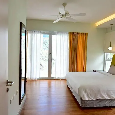 Fiscus 3 Bedrooms With Private Pool. Villa Pattaya