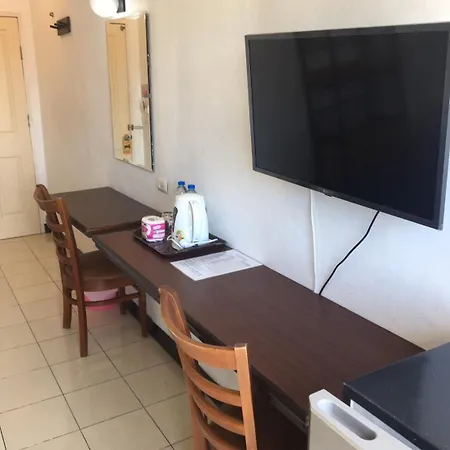 Smart Place Hostel *