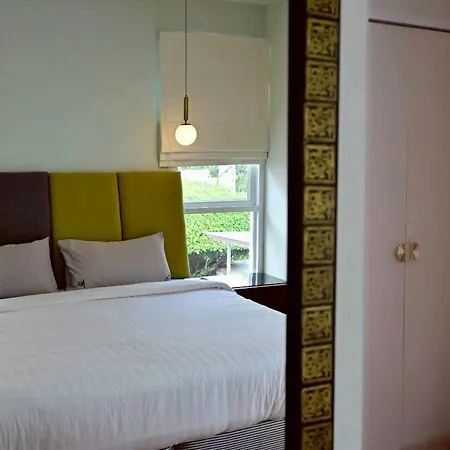 Fiscus 3 Bedrooms With Private Pool. Villa *