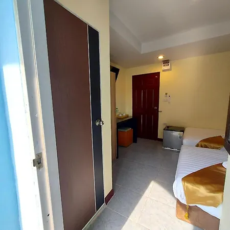 Hostel Rustic Comfort Zone, Pattaya