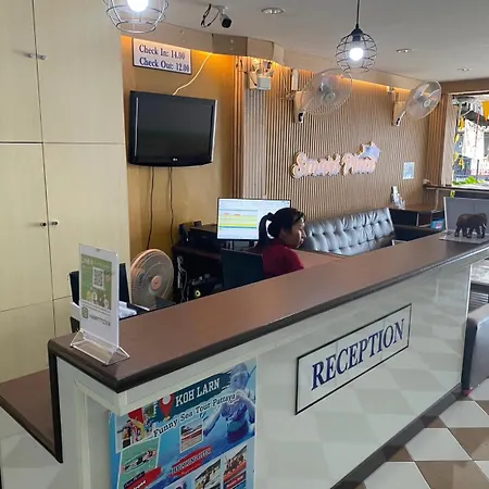 Smart Place Hostel Pattaya