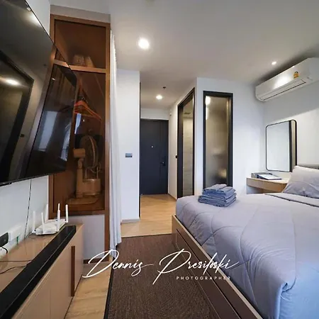 Luxury Edge Seaview Pattaya