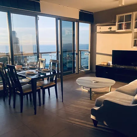 Sea View 2br High Floor Unixx * Pattaya