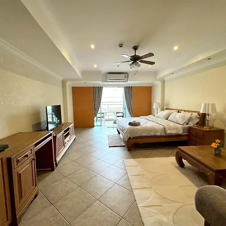 View Talay 6 Close To Apartment