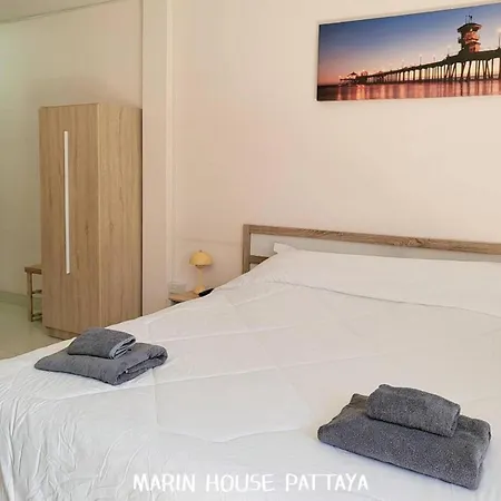 Apartment Marin House Pattaya