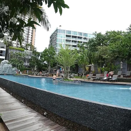 The Unixx South Apartment