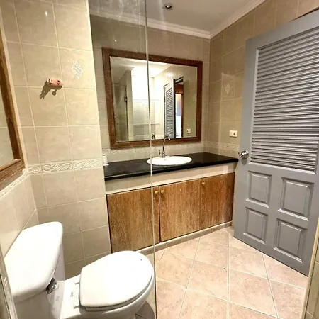 Apartment View Talay 6 Close To