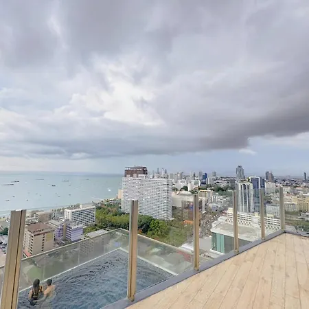 The Base By Uricity อพาร์ทเม้น Pattaya