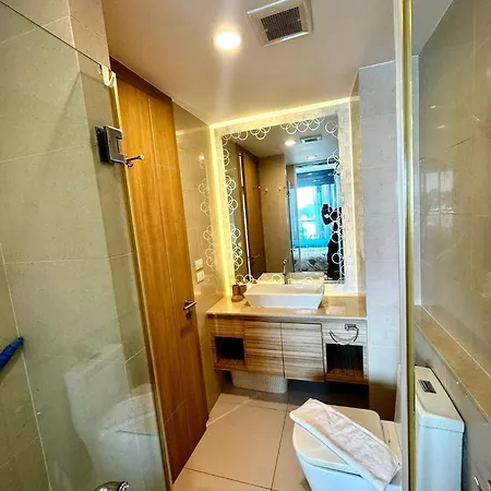 Apartment Riviera Wongamat