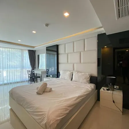Grand Avenue By Monthstayz Thailand Pattaya
