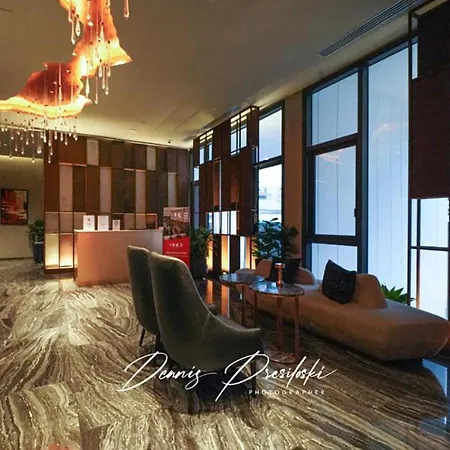 Luxury Edge Seaview