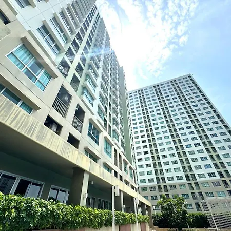 Lumpini Naklua Select Pool อพาร์ทเม้น Pattaya