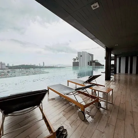 The Base By Uricity Pattaya