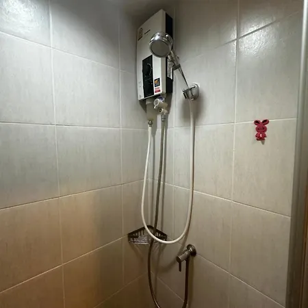 อพาร์ทเม้น Lumpini Naklua Select Pool *