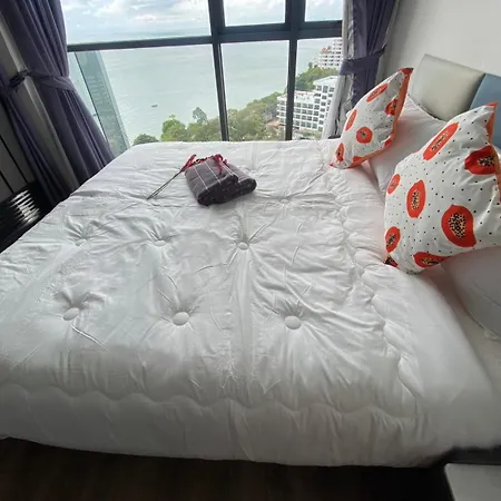 Apartment Sea View High Floor - Breathtaking Views Pattaya