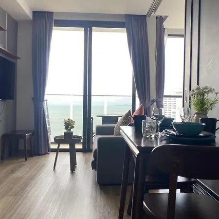 Sea View High Floor - Breathtaking Views
