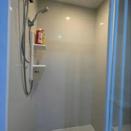 Base Quiet King-bed With Infinity Pool & Free Netflix!