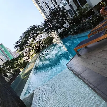 The Base By Uricity อพาร์ทเม้น *