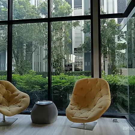 The Base By Uricity อพาร์ทเม้น