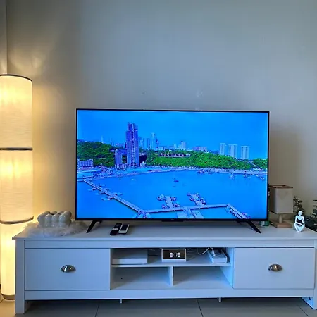 Unixx Sea View อพาร์ทเม้น Pattaya