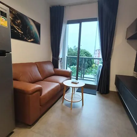 The Unixx South Apartment *