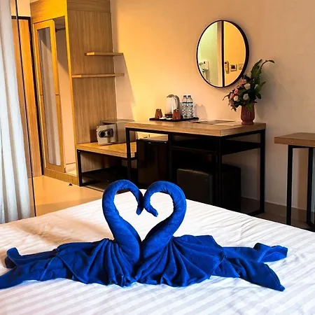 Vogue 4* Pattaya