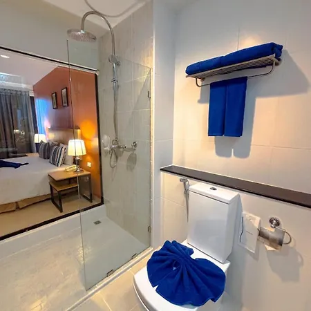 Vogue Hotel