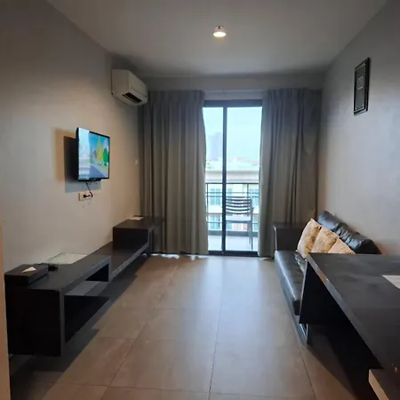 Vogue 4* Pattaya