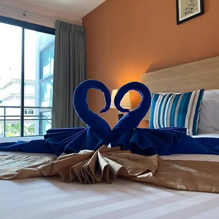 Hotel Vogue 4*