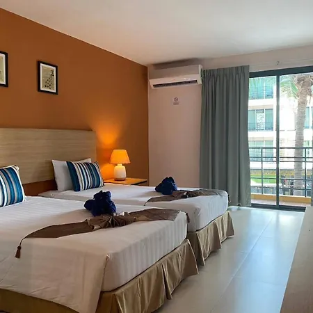 Vogue Hotel