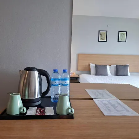 Hotel Vogue 4*