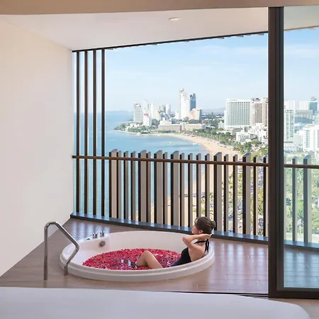 โรงแรมฮิลตัน พัทยา - Sha Extra รีสอร์ท Pattaya