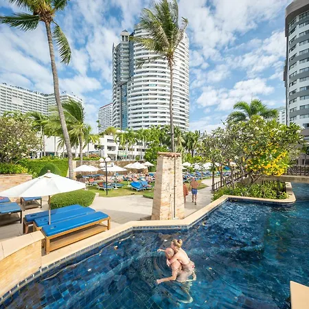 Hotel Jomtien Palm & - Family-friendly 5*