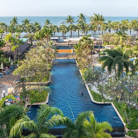 Jomtien Palm & - Family-friendly