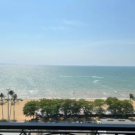 Bay Jomtien Hotel 5*