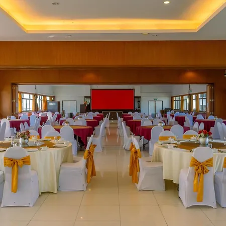 Hotel Mountain & Convention Center 4*