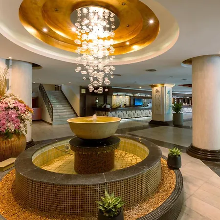 Hotel Mountain & Convention Center 4*