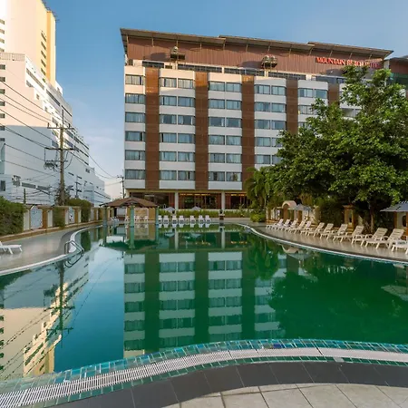 Mountain & Convention Center Hotel