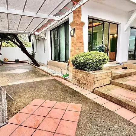 H6市中心 唐人街 航站楼 风月街五房芭提雅海天-泳池别墅o