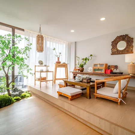 วิลล่า 市中心近海6卧奢华泳池别墅alden Design Pool Pattaya