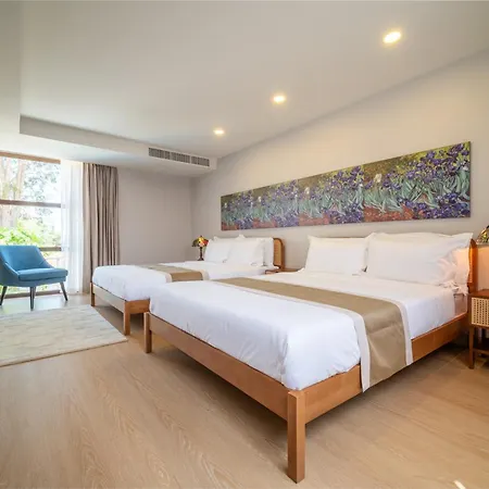 วิลล่า 市中心近海6卧奢华泳池别墅alden Design Pool