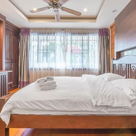 芭提雅近好莱坞45号三卧别墅 * Pattaya