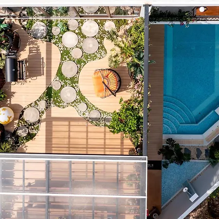วิลล่า 市中心近海6卧奢华泳池别墅alden Design Pool