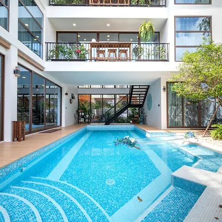 市中心近海6卧奢华泳池别墅alden Design Pool Pattaya